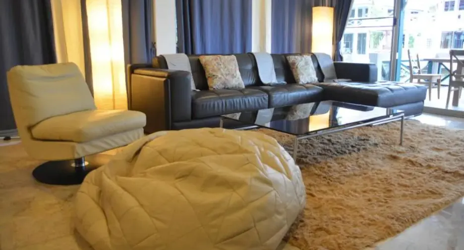 Haus zur Miete mit 3 Zimmer in Bang Lamung, Chonburi
