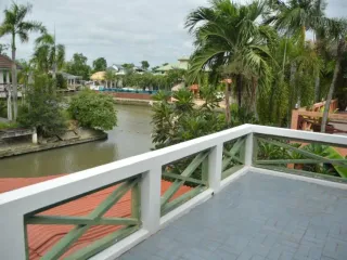 Haus zur Miete mit 3 Zimmer in Bang Lamung, Chonburi