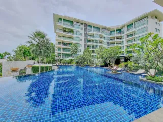 For rent 2 bedrooms condo in Bang Lamung, Chonburi