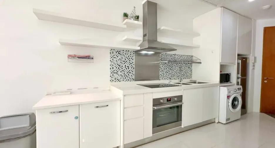 For rent 2 bedrooms condo in Bang Lamung, Chonburi