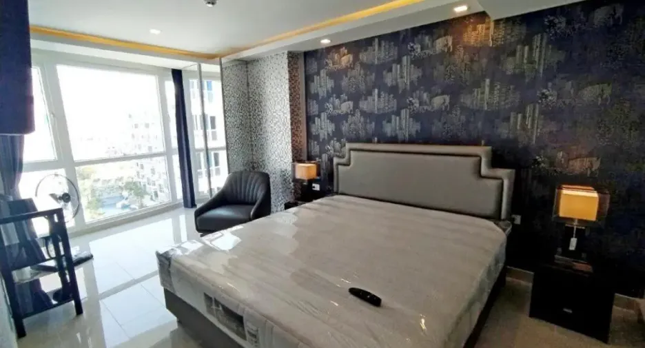 For rent 1 bed condo in Bang Lamung, Chonburi