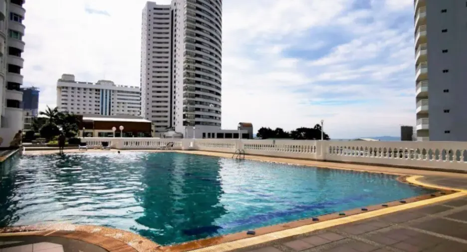 Condo en alquiler de 1 habitaciones en Bang Lamung, Chonburi