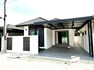 For Rent 3 Bedroom House In Bang Lamung, Chonburi