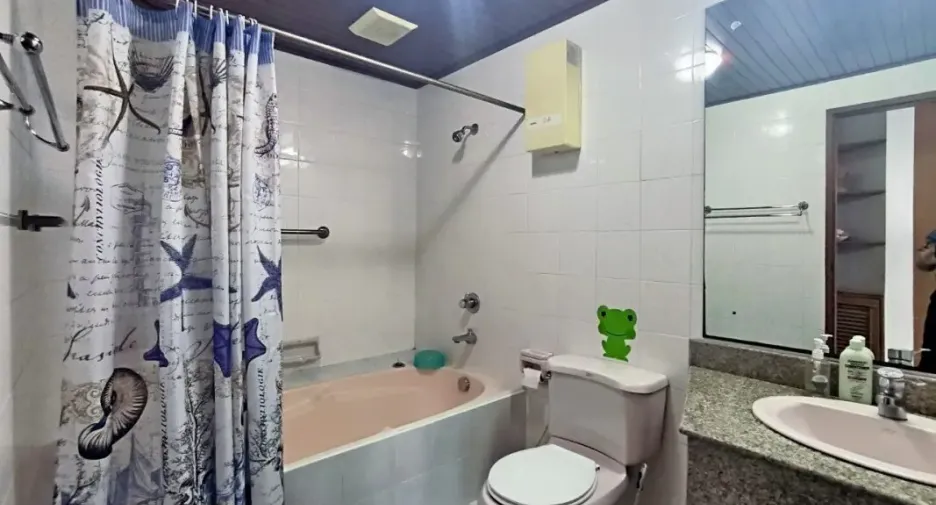 For rent 1 bed condo in Bang Lamung, Chonburi