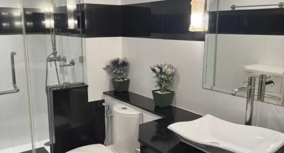 For rent 1 bed condo in Bang Lamung, Chonburi