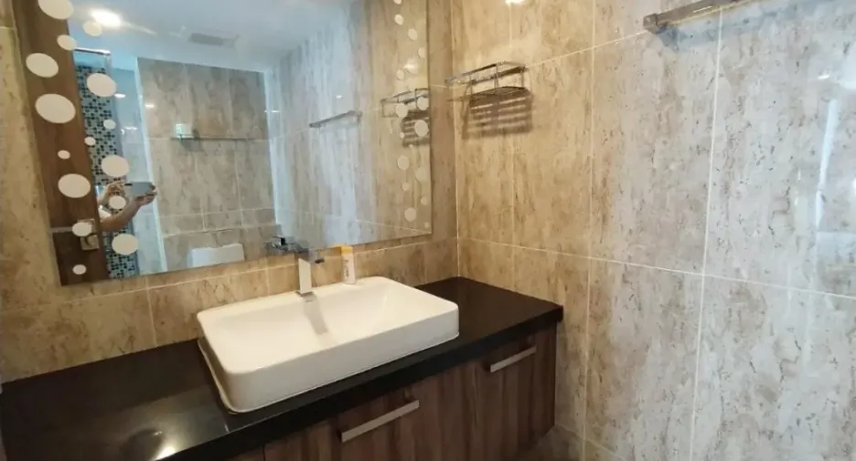 For rent 1 bed condo in Bang Lamung, Chonburi