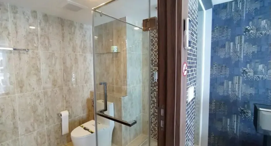 For rent 1 bed condo in Bang Lamung, Chonburi
