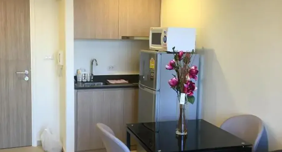 For rent 1 bed condo in Bang Lamung, Chonburi