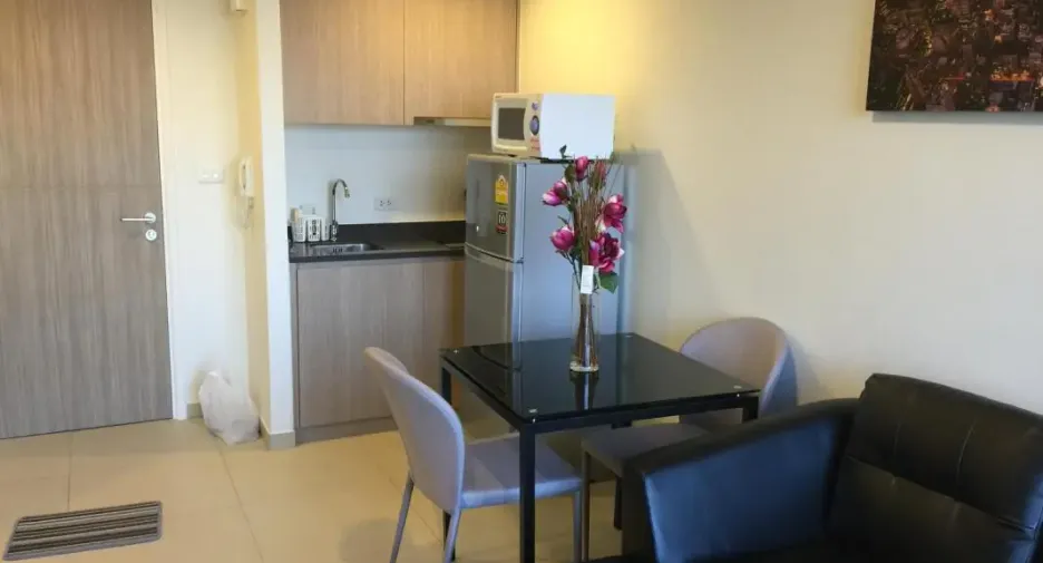 For rent 1 bed condo in Bang Lamung, Chonburi