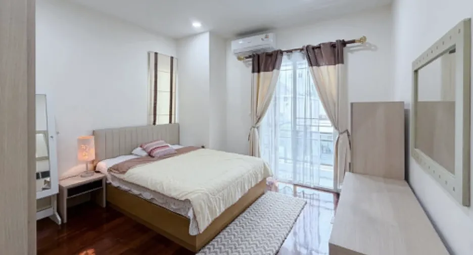 For rent 3 ベッドルーム house in Prawet, Bangkok