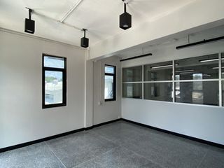 For rent 8 bedrooms office in Phra Khanong, Bangkok