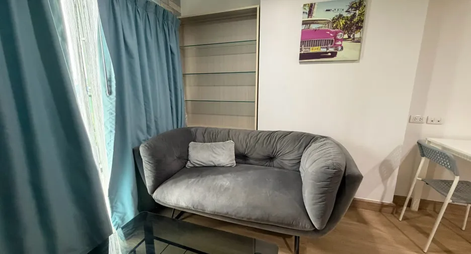 À louer et à vendre 1 chambre condo à Huai Khwang, Bangkok