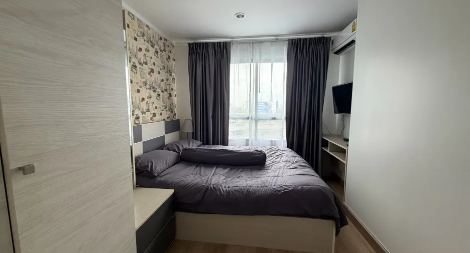 À louer et à vendre 1 chambre condo à Huai Khwang, Bangkok