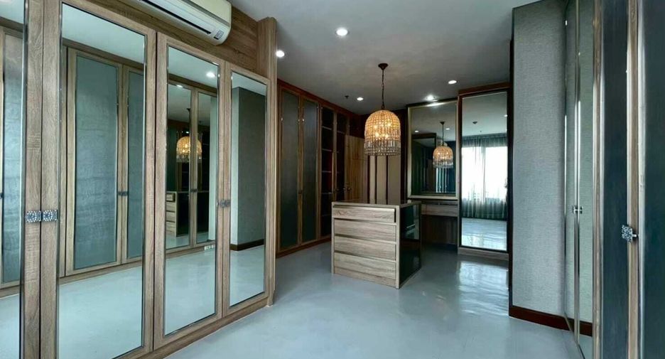Condo en venta y en alquiler de 2 habitaciones en Watthana, Bangkok
