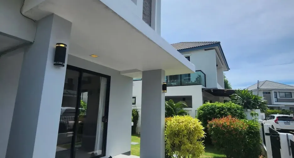 For rent 3 bedrooms house in Bang Lamung, Chonburi