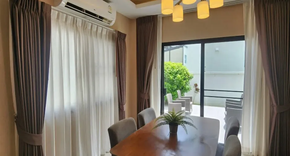 For rent 3 bedrooms house in Bang Lamung, Chonburi
