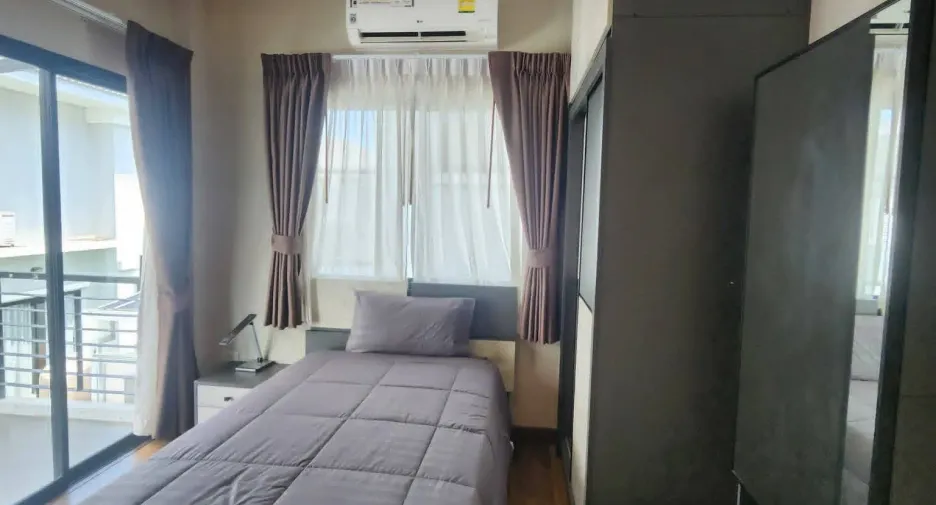 For rent 3 bedrooms house in Bang Lamung, Chonburi