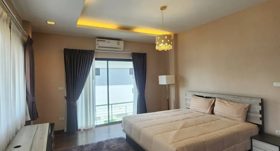For rent 3 bedrooms house in Bang Lamung, Chonburi