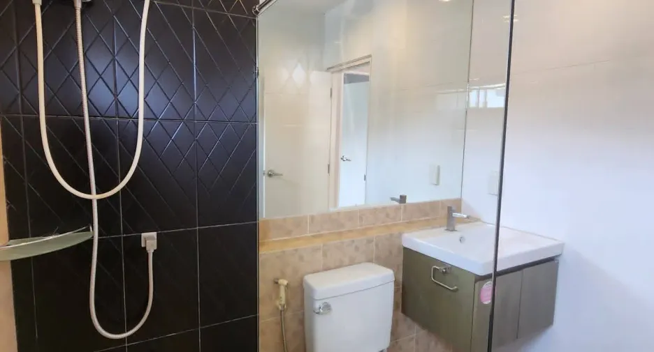 For rent 3 bedrooms house in Bang Lamung, Chonburi