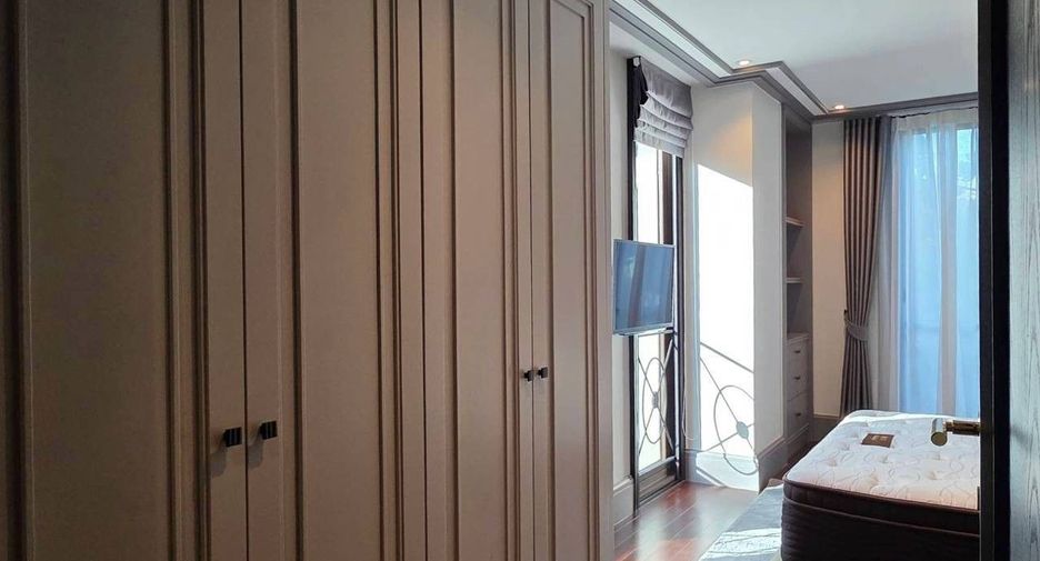 For sale and for rent 2 bedrooms condo in Yan Nawa, Bangkok