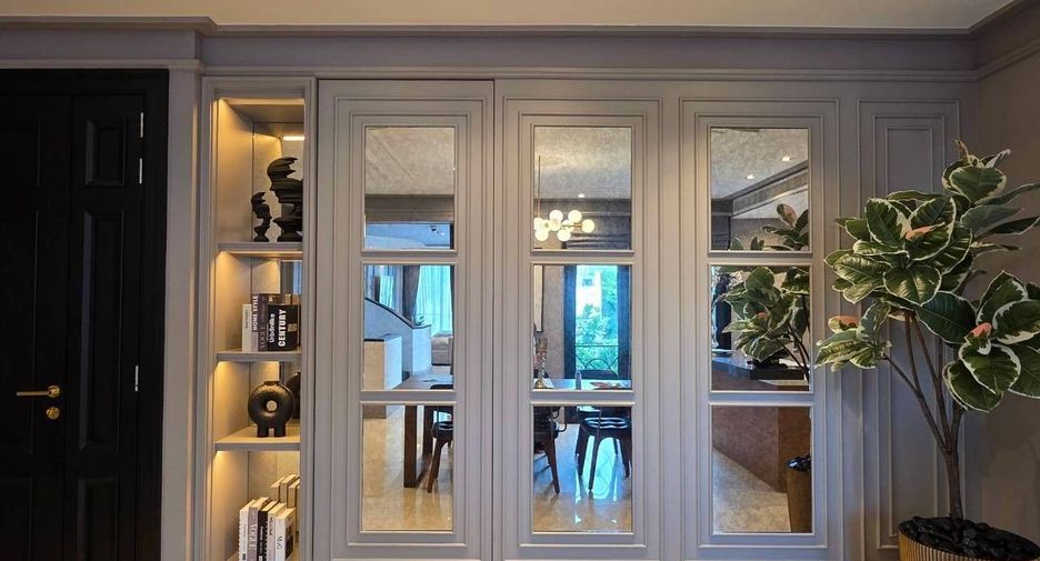 For sale and for rent 2 bedrooms condo in Yan Nawa, Bangkok