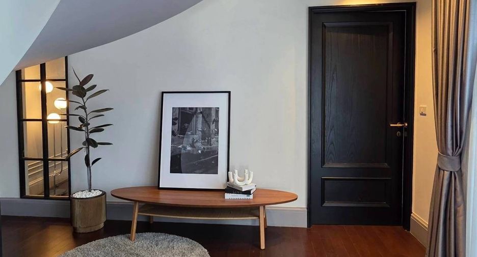 For sale and for rent 2 bedrooms condo in Yan Nawa, Bangkok