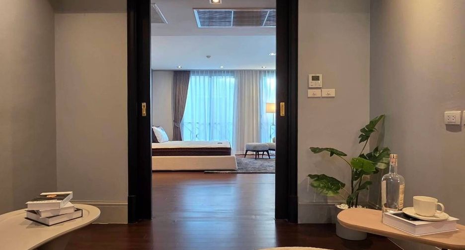 For sale and for rent 2 bedrooms condo in Yan Nawa, Bangkok