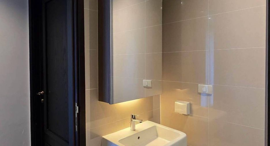 For sale and for rent 2 bedrooms condo in Yan Nawa, Bangkok