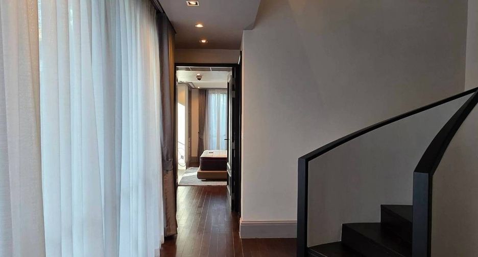 For sale and for rent 2 bedrooms condo in Yan Nawa, Bangkok