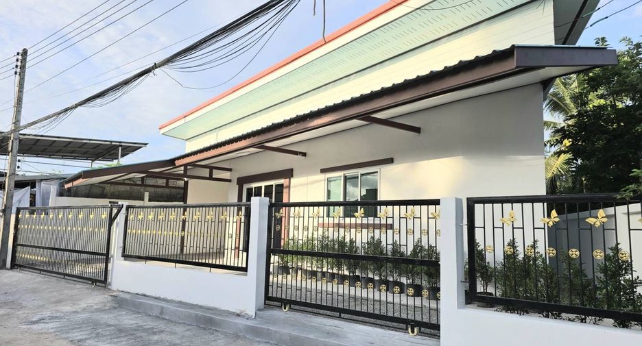 For rent 2 bedrooms house in Mueang Phuket, Phuket