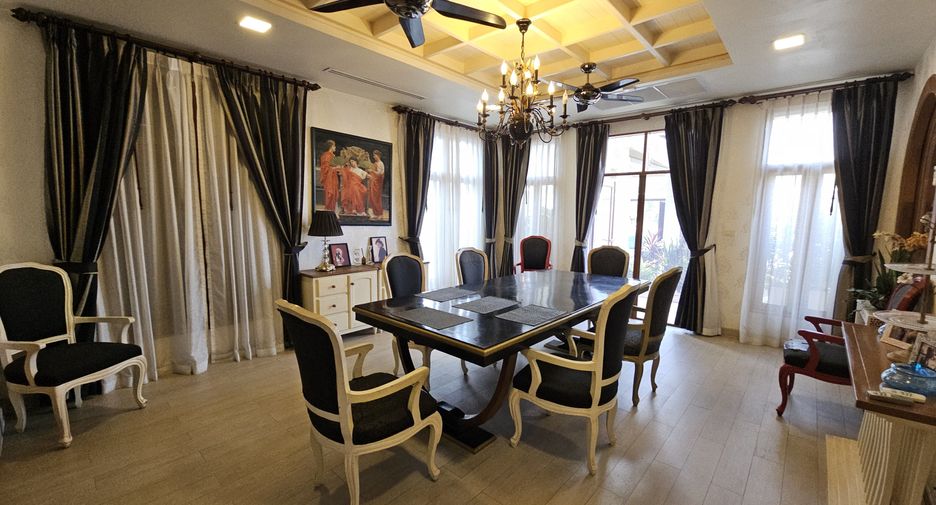 À vendre 4 chambres maison à Na Jomtien, Pattaya