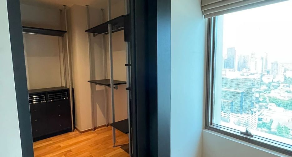 For sale and for rent 1 bed condo in Khlong Toei, Bangkok