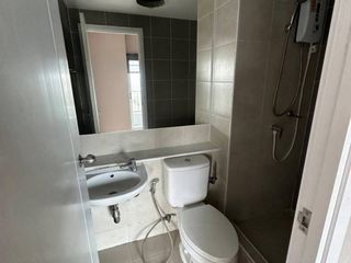 For sale 1 bed condo in Suan Luang, Bangkok