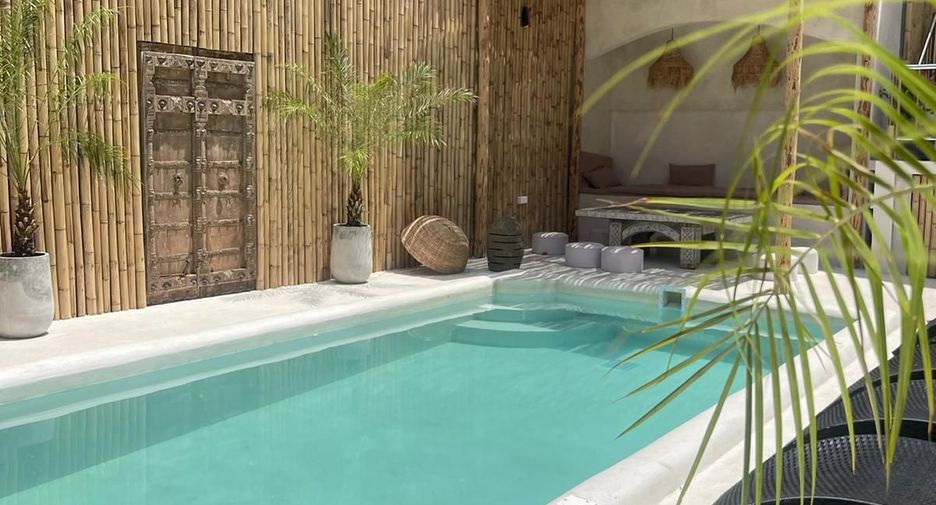 For sale 8 bedrooms hotel in Kathu, Phuket