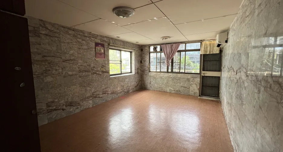 For sale 3 bedrooms house in Watthana, Bangkok