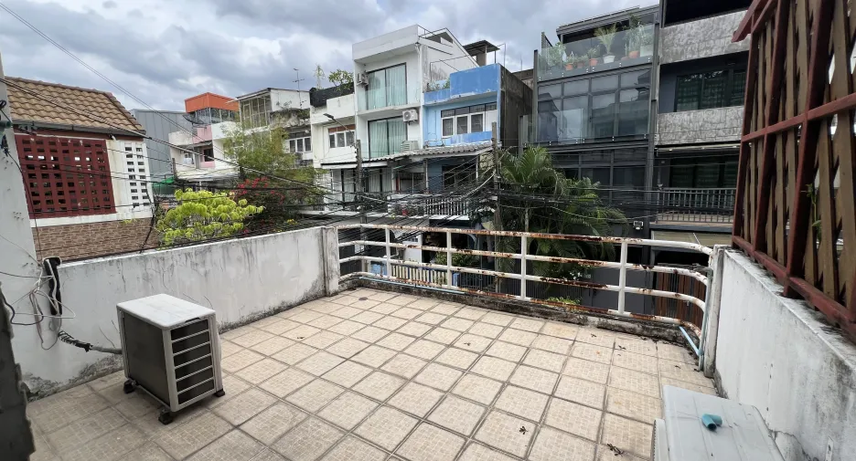 For sale 3 bedrooms house in Watthana, Bangkok