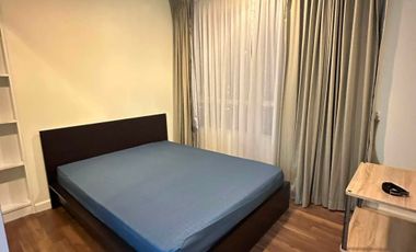For sale 1 bed condo in Khlong Toei, Bangkok