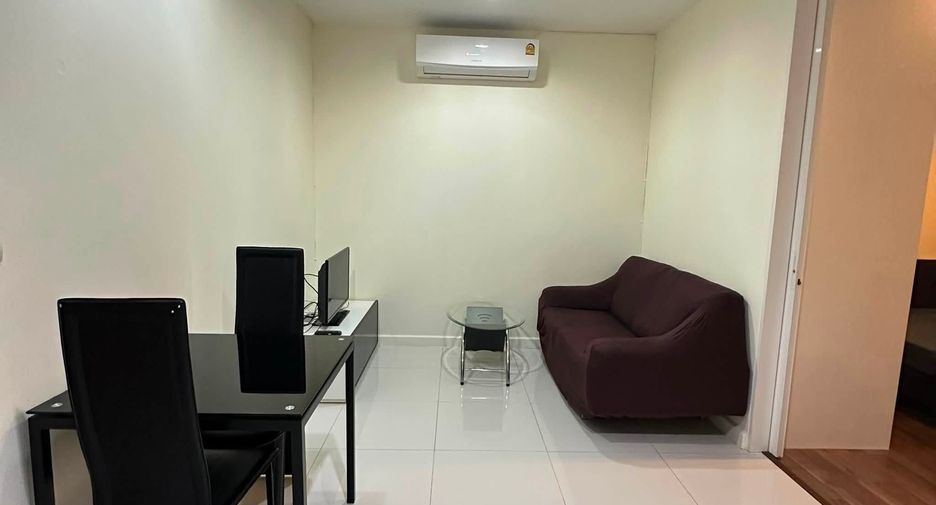 For sale 1 bed condo in Khlong Toei, Bangkok