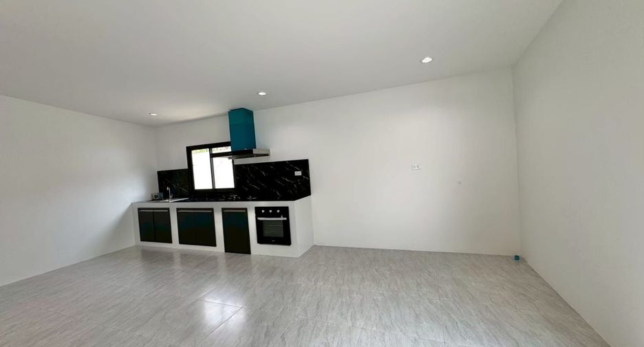 For sale 3 bedrooms house in Thalang, Phuket