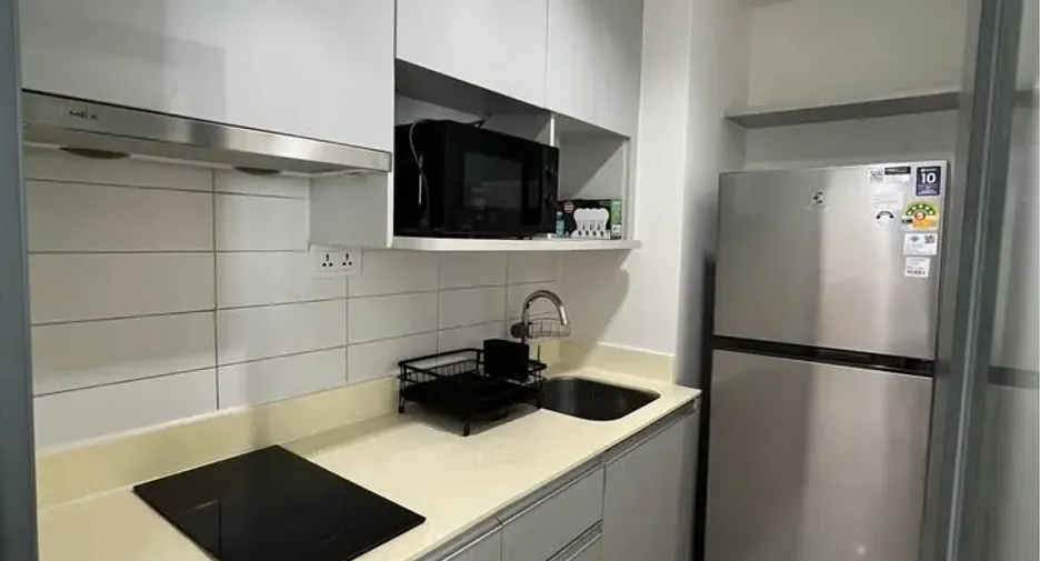 Wohnung zur Miete mit 2 Zimmer in Phra Khanong, Bangkok