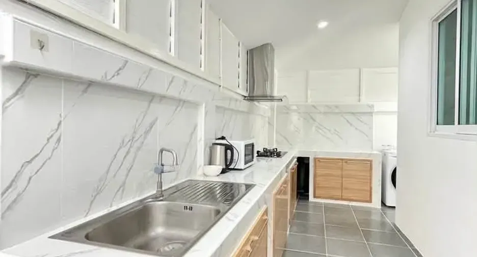 For rent 3 bedrooms house in Mueang Phuket, Phuket