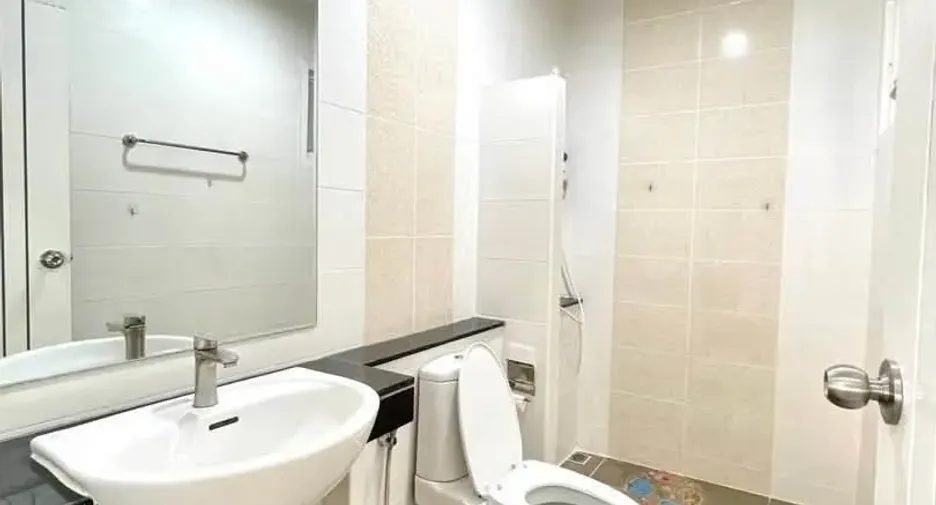 For rent 3 bedrooms house in Mueang Phuket, Phuket