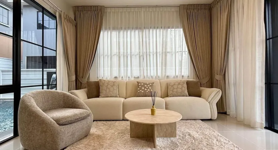 For rent 4 ベッドルーム villa in Mueang Phuket, Phuket