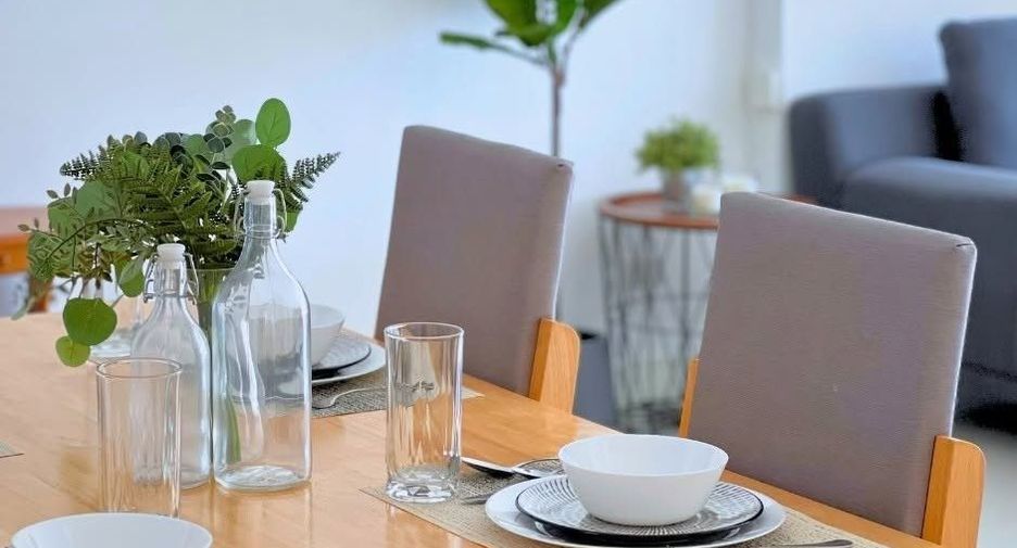 Продажа 2 спальни кондо в Кхлонг Тоеи, Бангкок
