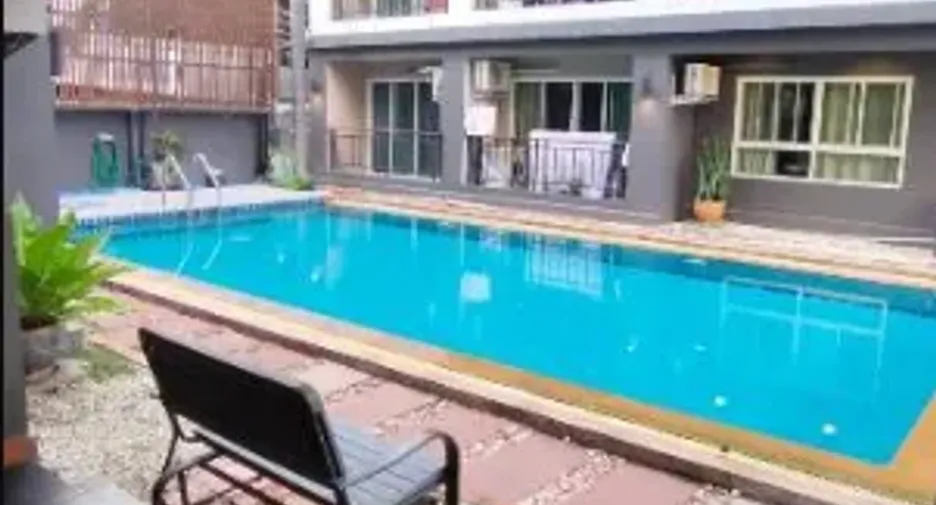 For sale 1 bed condo in Bang Kapi, Bangkok