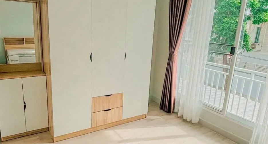 For rent 3 bedrooms townhouse in San Kamphaeng, Chiang Mai