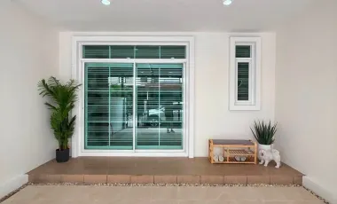 Reihenhaus zum Kauf und zur Miete mit 4 Zimmer in Yan Nawa, Bangkok