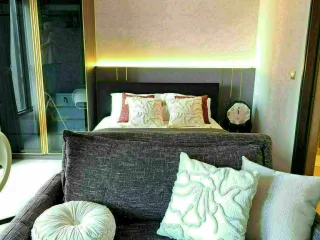 For rent スタジオ condo in Huai Khwang, Bangkok
