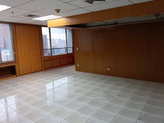 Oficina en venta en Huai Khwang, Bangkok