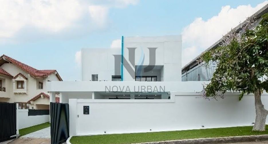 Villa en alquiler de 5 habitaciones en Jomtien, Pattaya